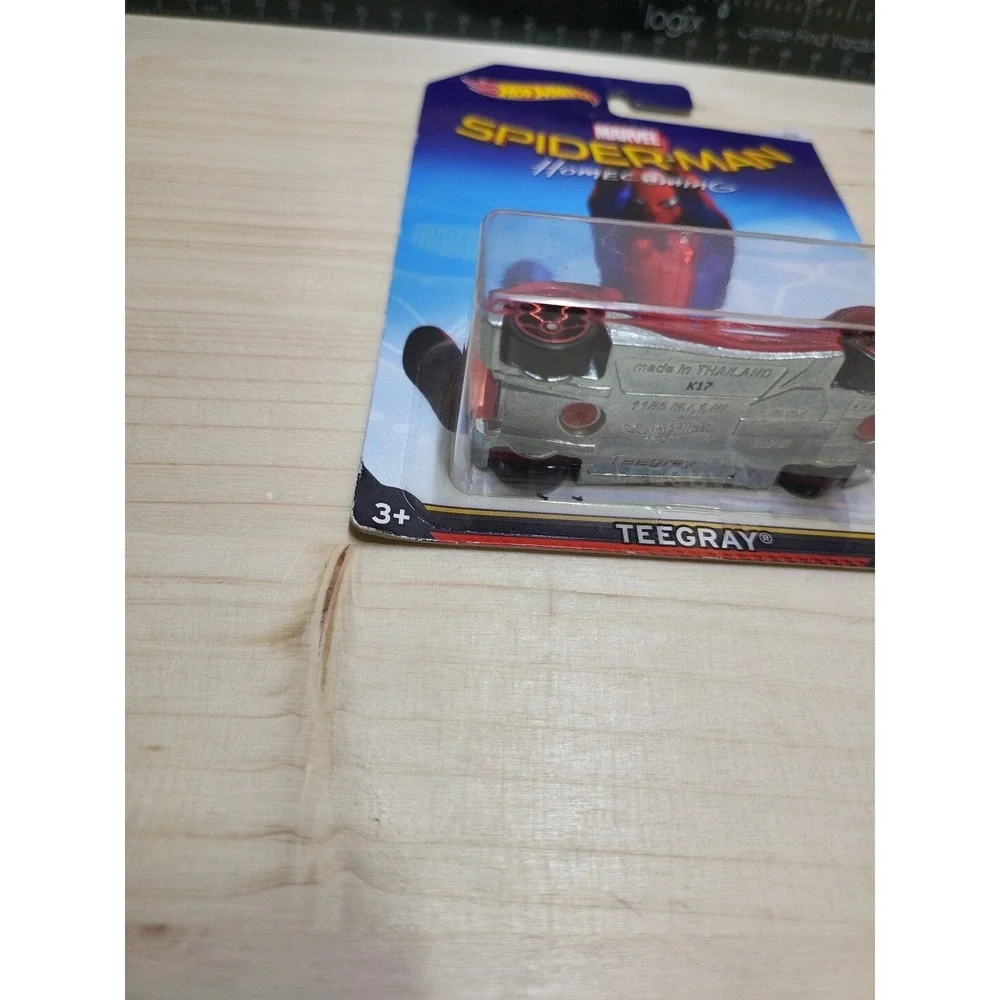 Hot Wheels Marvel Spider-Man Homecoming Teegray 2016